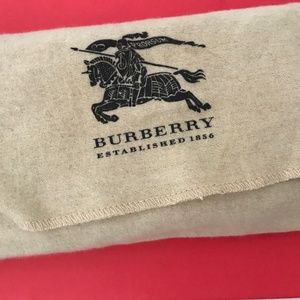 Burberry Miltary Red Haymarket Check Ziggy Zip